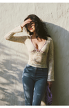 ITSNIKAR French Gentle Pure Desire Cut-out Lace Crochet Long Sleeve Temperament Sexy Stretch Slim V-Neck Top
