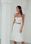 Summer 2024 New French Retro Temperament Suit Feminine White Camisole Skirt Two-Piece Set